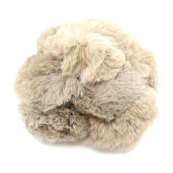 Chanel Camellia Beige Fur brooch - Picture 1 of 5